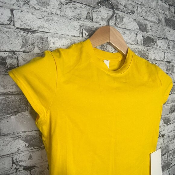 NWT Lululemon Organic Cotton Baby Tee Size Small (Maize Yellow) - Picture 5 of 12